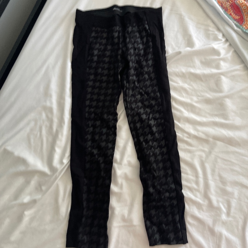 Kenneth Cole stretch pants size small ?